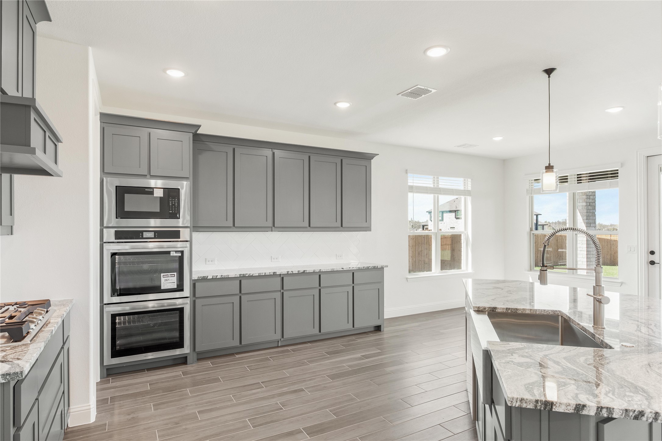415 Birkdale Lane Red Oak TX 75154