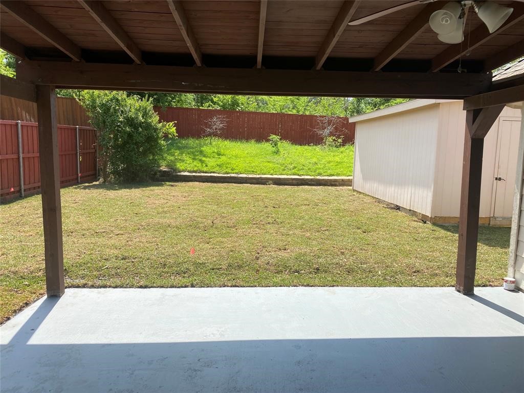 9421 Vista Irving TX 75063