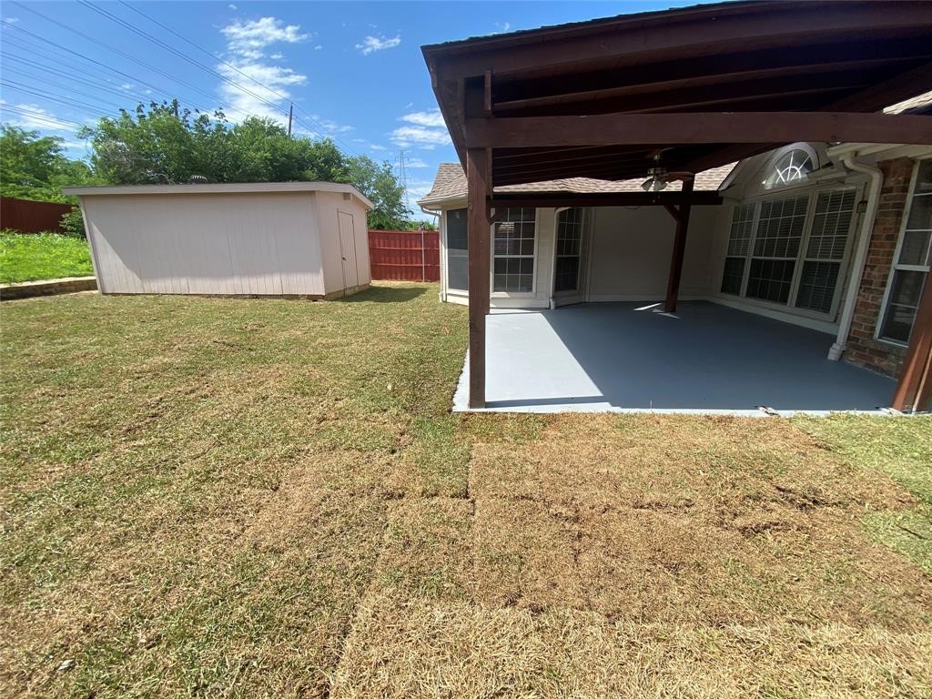 9421 Vista Irving TX 75063
