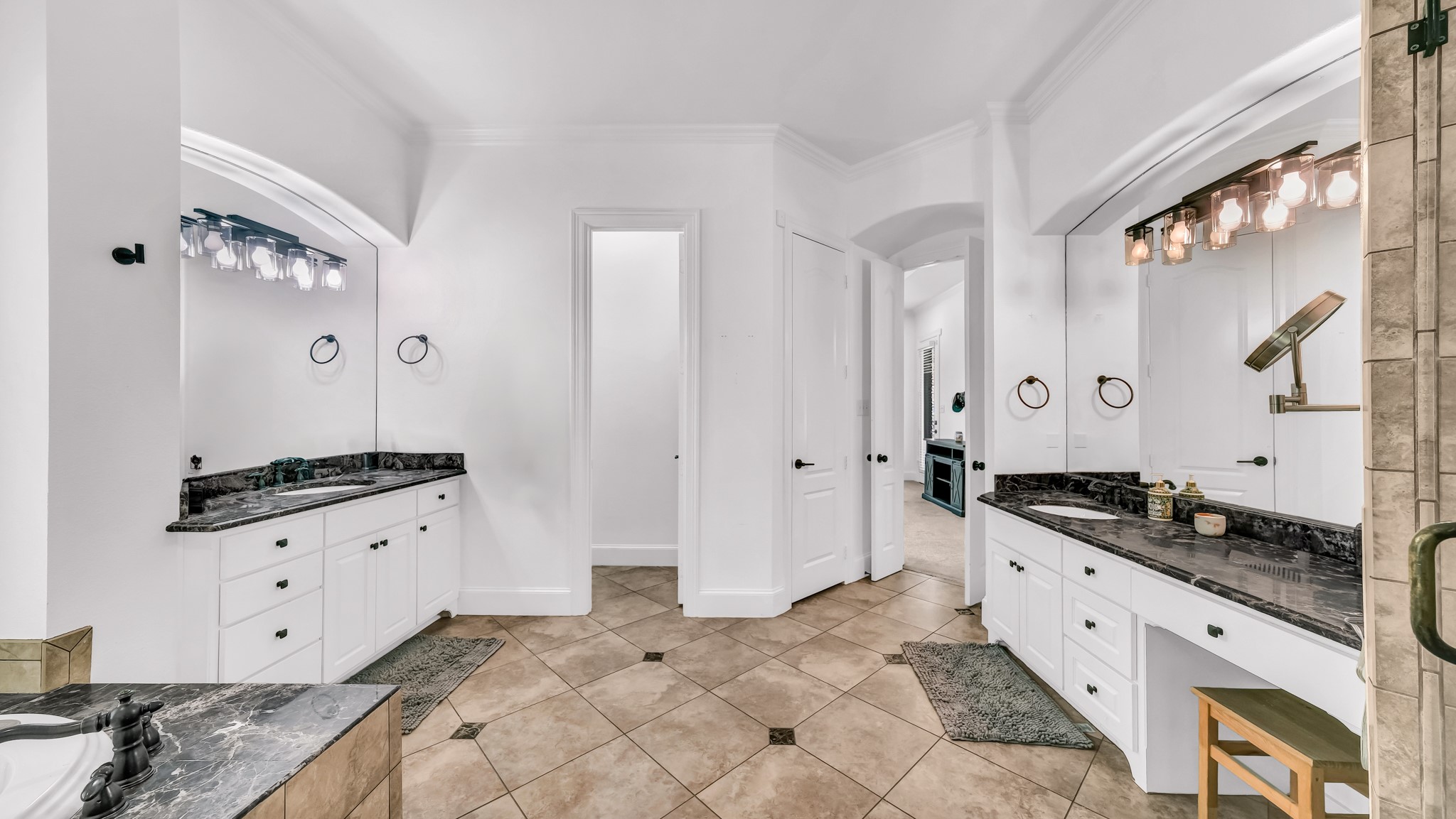 1555 Hunterglenn Drive Aledo TX 76008