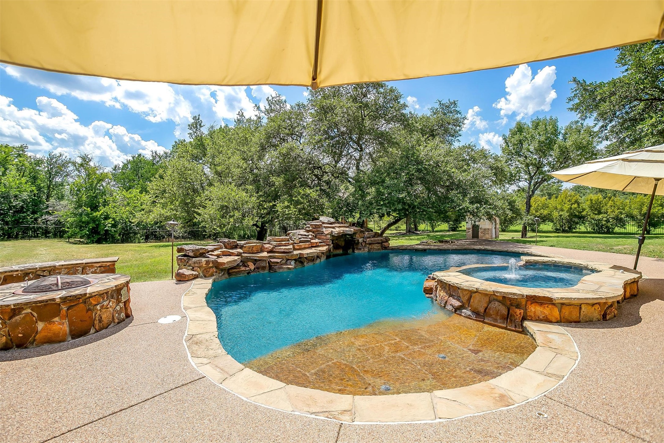 9549 Dickson Road Fort Worth TX 76179