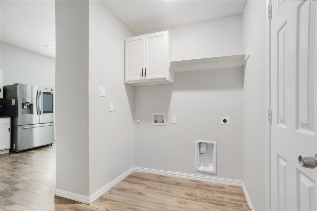 721 Maple Street Bonham TX 75418