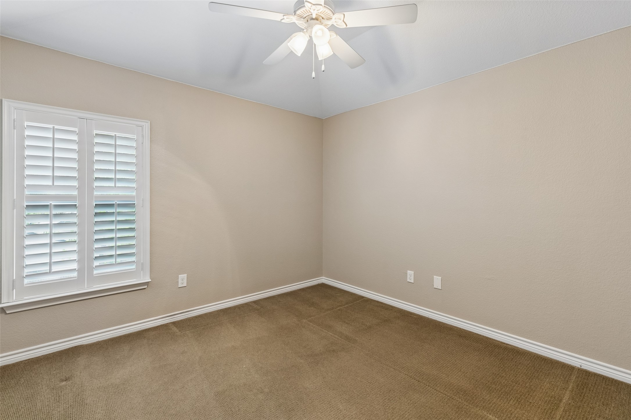 4713 Pershing Avenue Fort Worth TX 76107