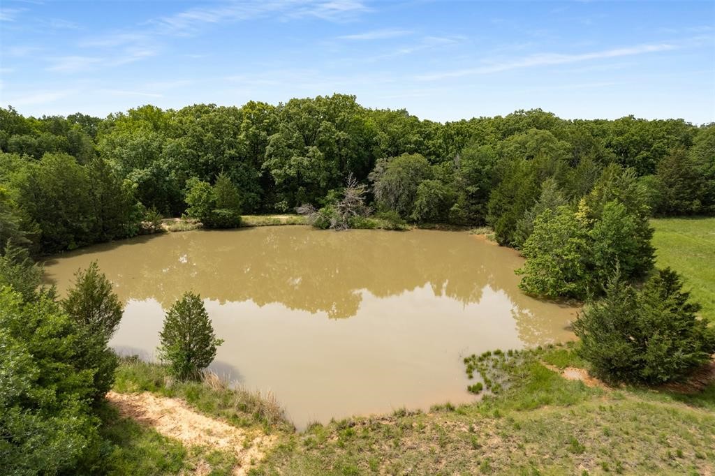 6111 County Road 2610 Bonham TX 75418
