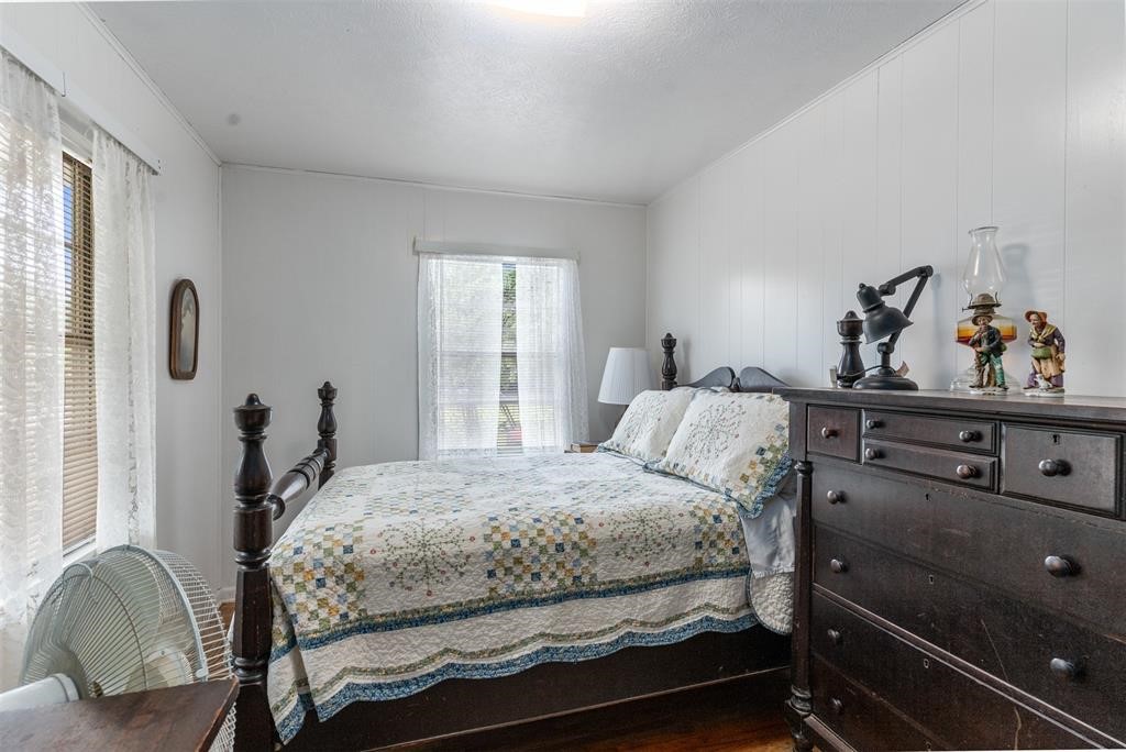 6111 County Road 2610 Bonham TX 75418