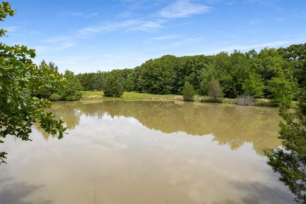 6111 County Road 2610 Bonham TX 75418