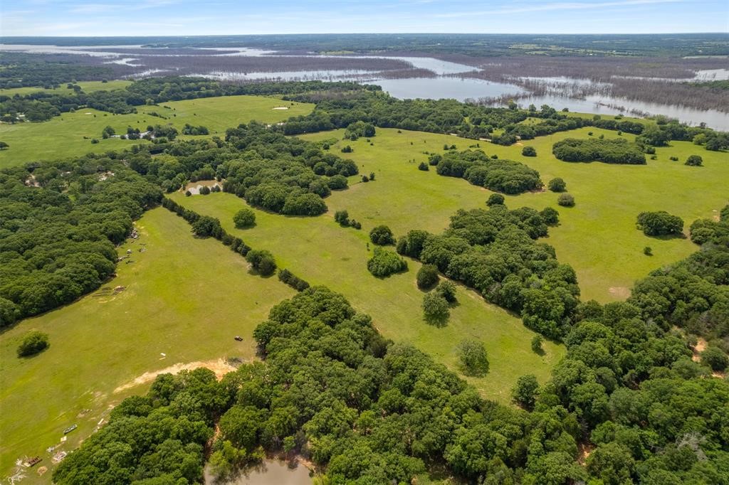 6111 County Road 2610 Bonham TX 75418