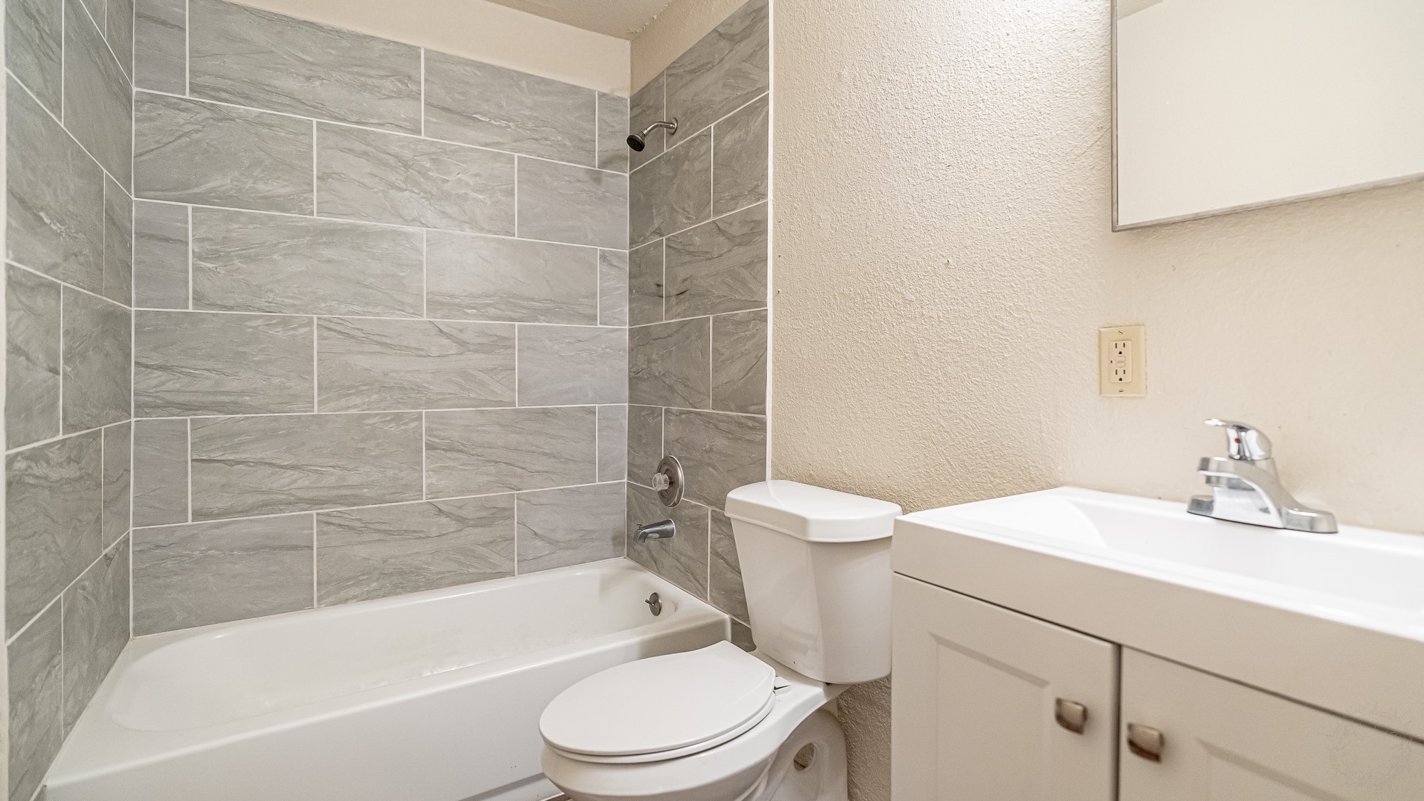1513 Coral Cut Off Pelican Bay TX 76020