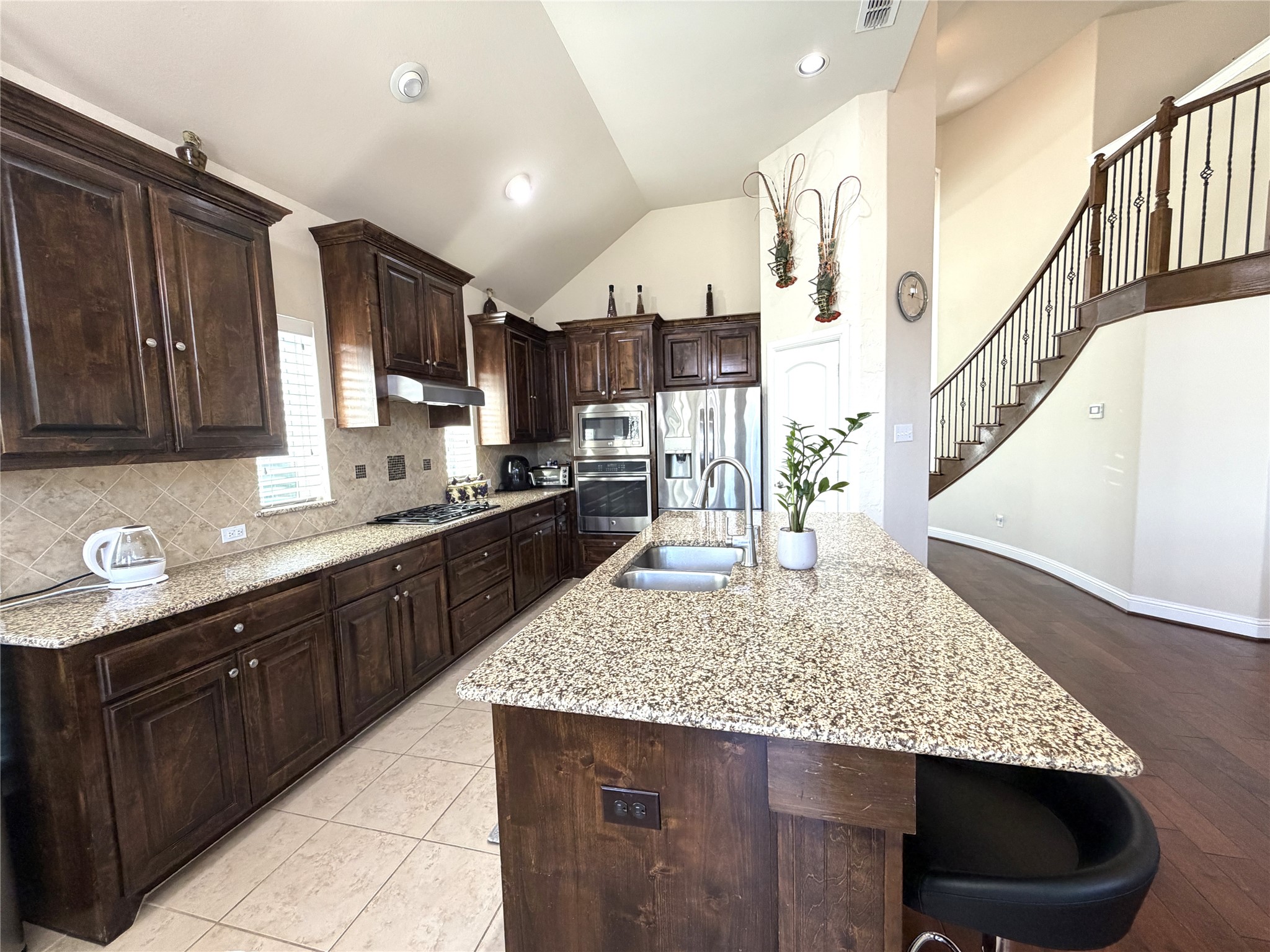 6940 Seascape Drive Grand Prairie TX 75054