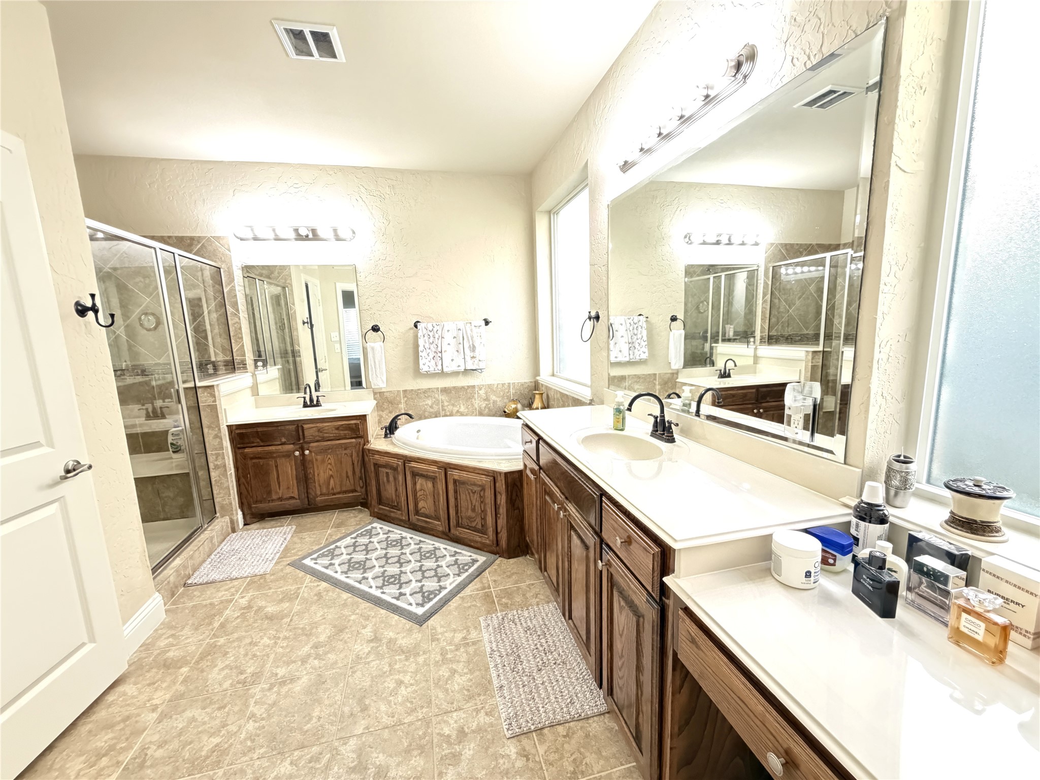 6940 Seascape Drive Grand Prairie TX 75054
