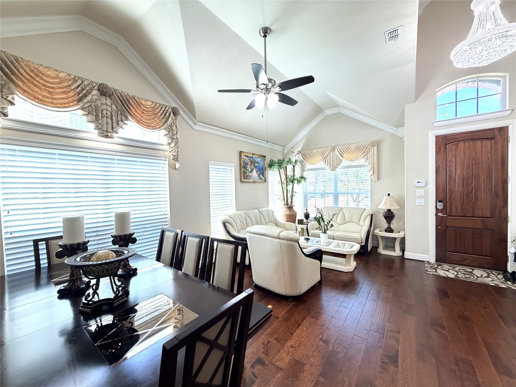 6940 Seascape Drive Grand Prairie TX 75054
