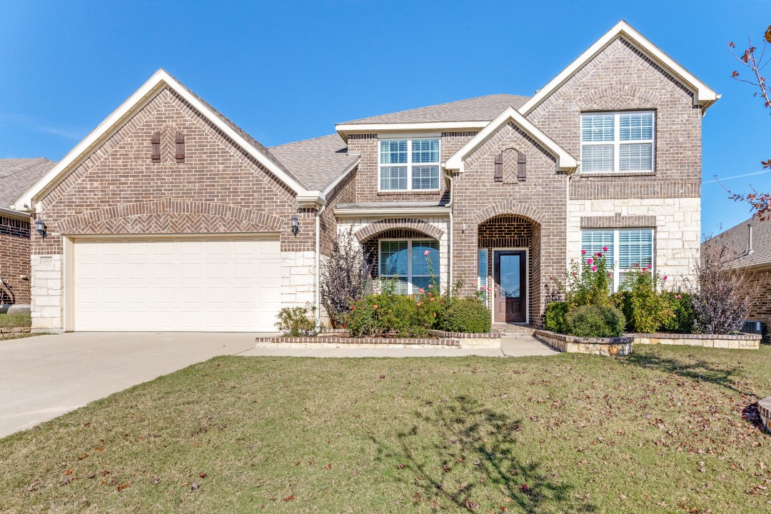 2209 Old Pecos Trail Fort Worth TX 76131