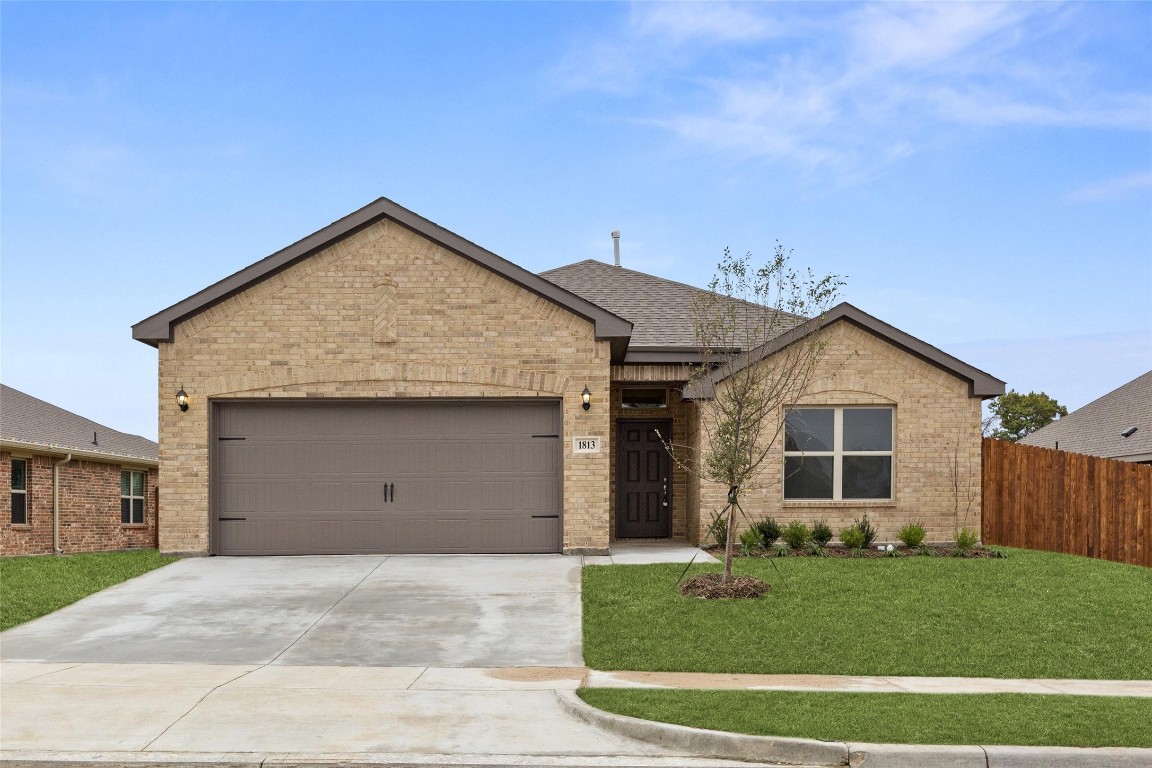 1813 Abelia Lane Weatherford TX 76086