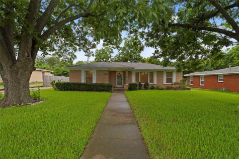 2224 Lake Air Drive Waco TX 76710