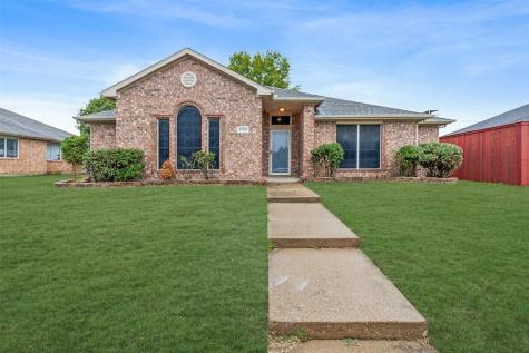 2709 Ash Creek Mesquite TX 75181