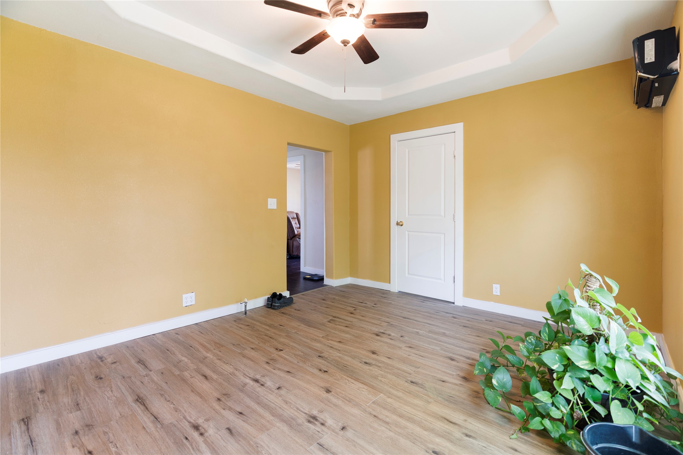 300 S Wall Street Itasca TX 76055