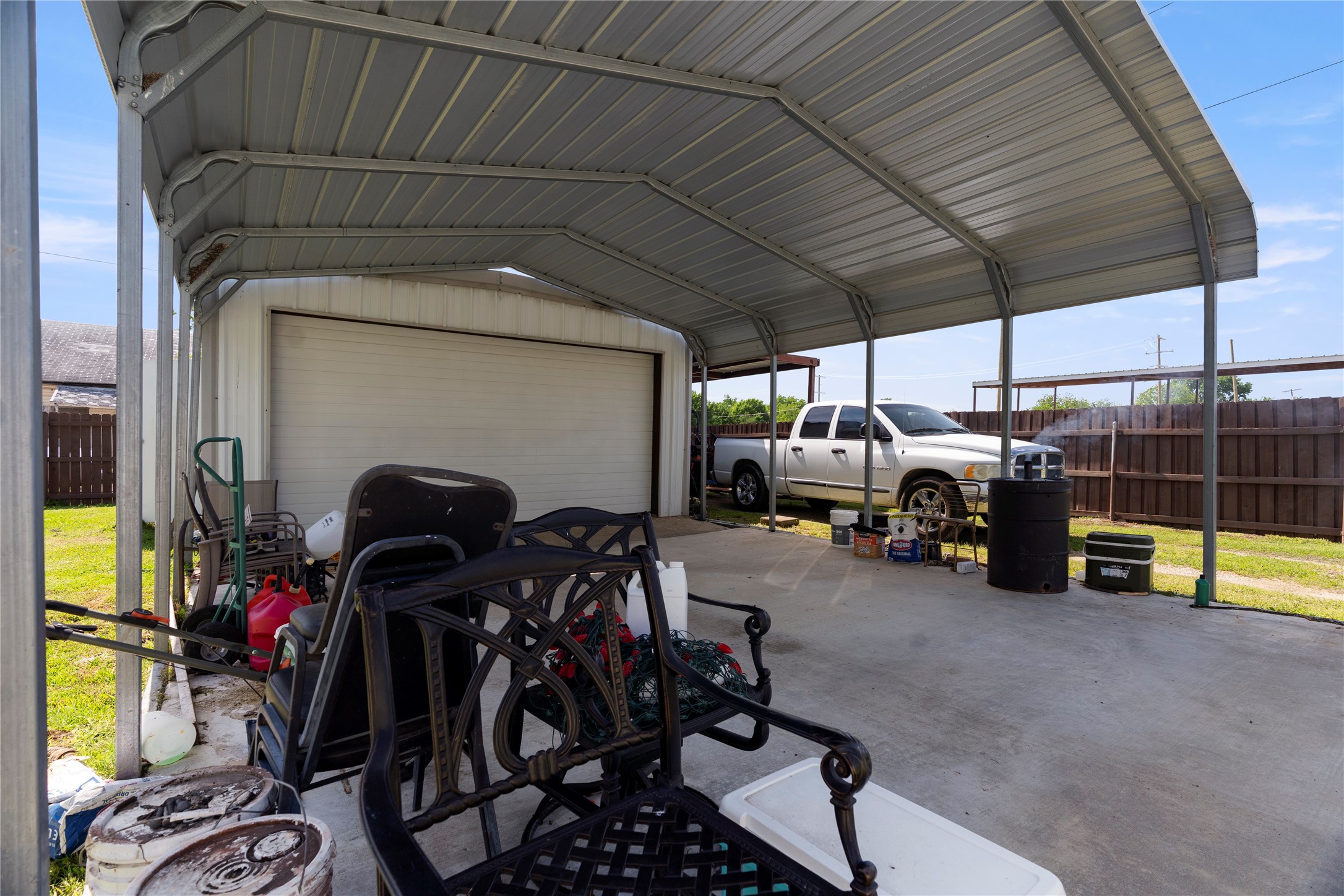 300 S Wall Street Itasca TX 76055