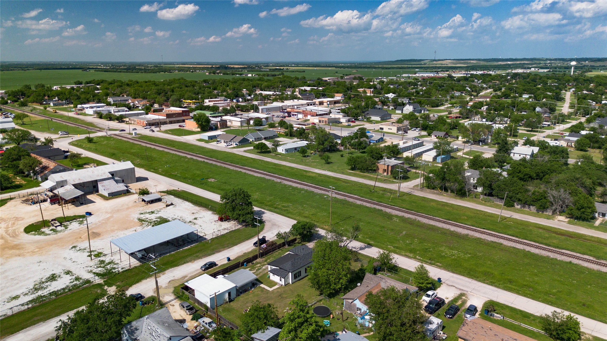 300 S Wall Street Itasca TX 76055