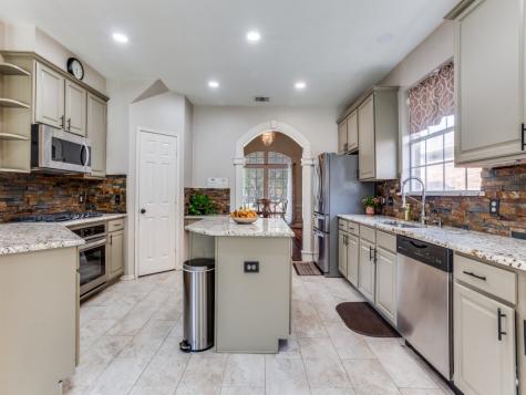 202 Sweetgum Drive Murphy TX 75094