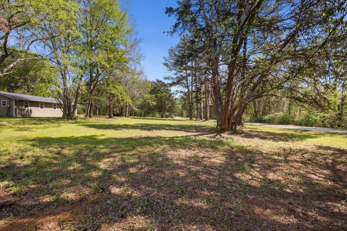 19588 County Road 481 Lindale TX 75771