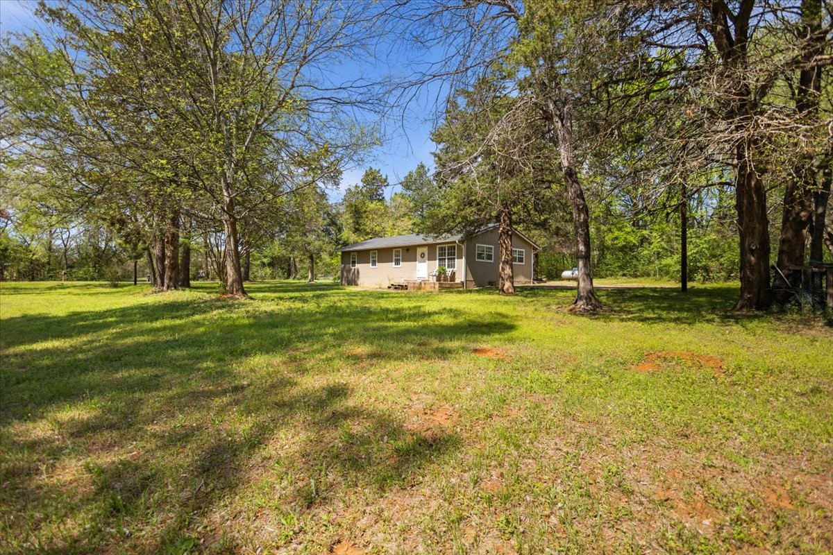 19588 County Road 481 Lindale TX 75771