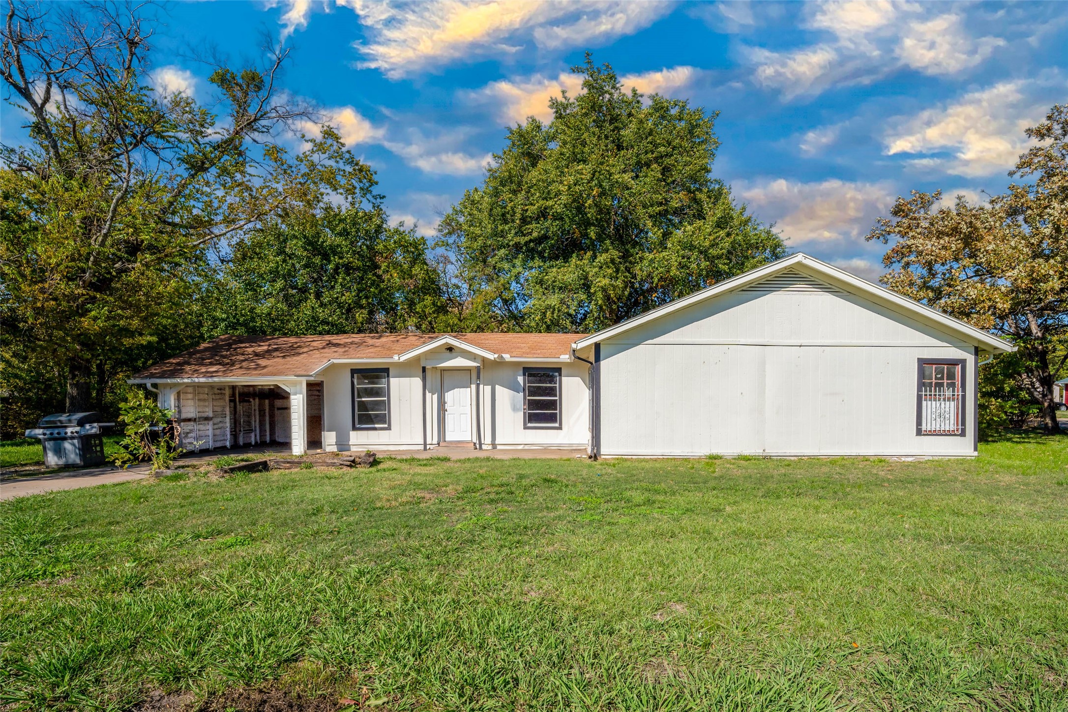 2507 Mayo Street Commerce TX 75428
