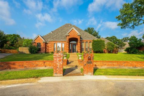1008 Blackoak Court Keller TX 76248