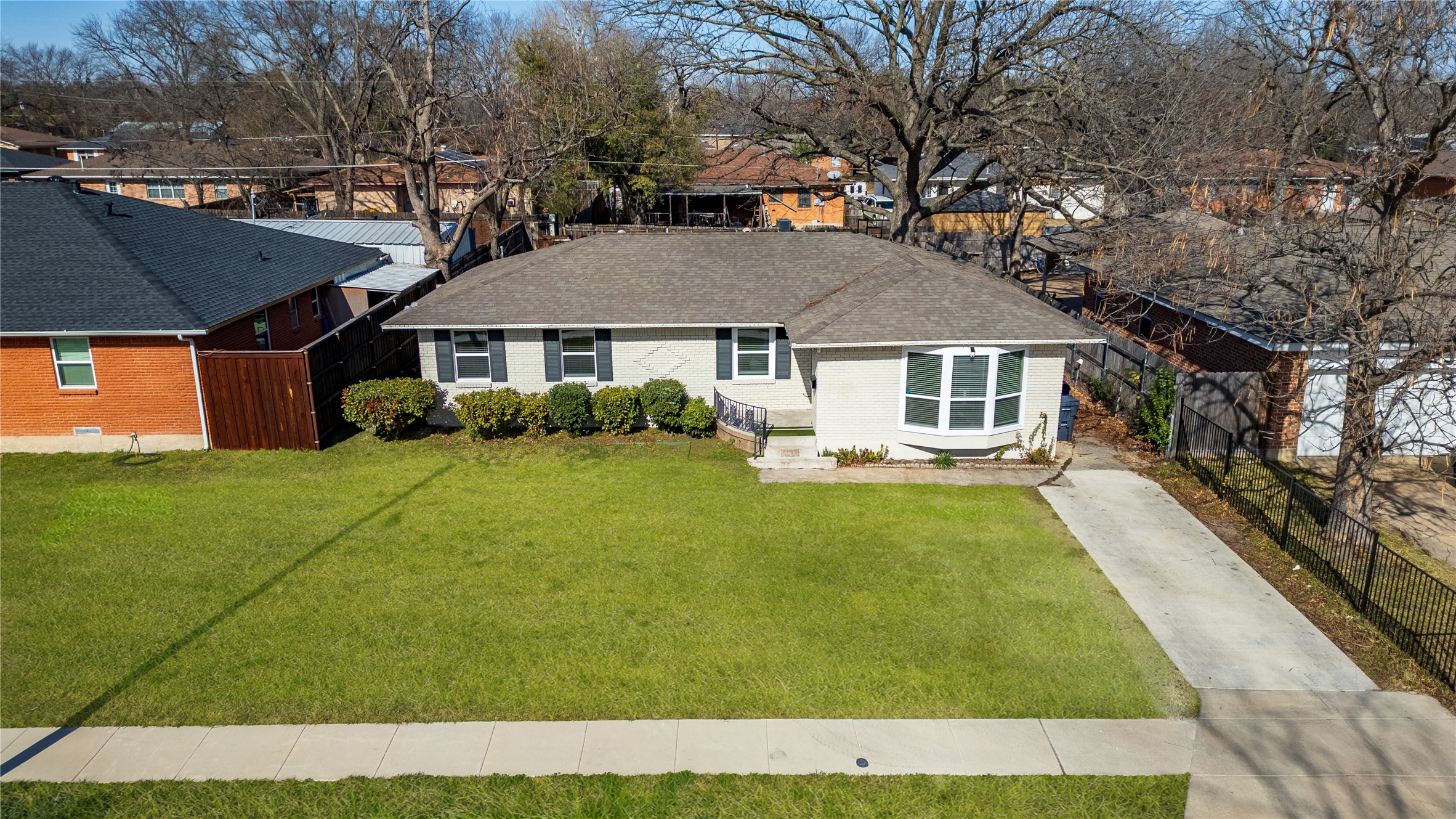 9255 Palisade Drive Dallas TX 75217