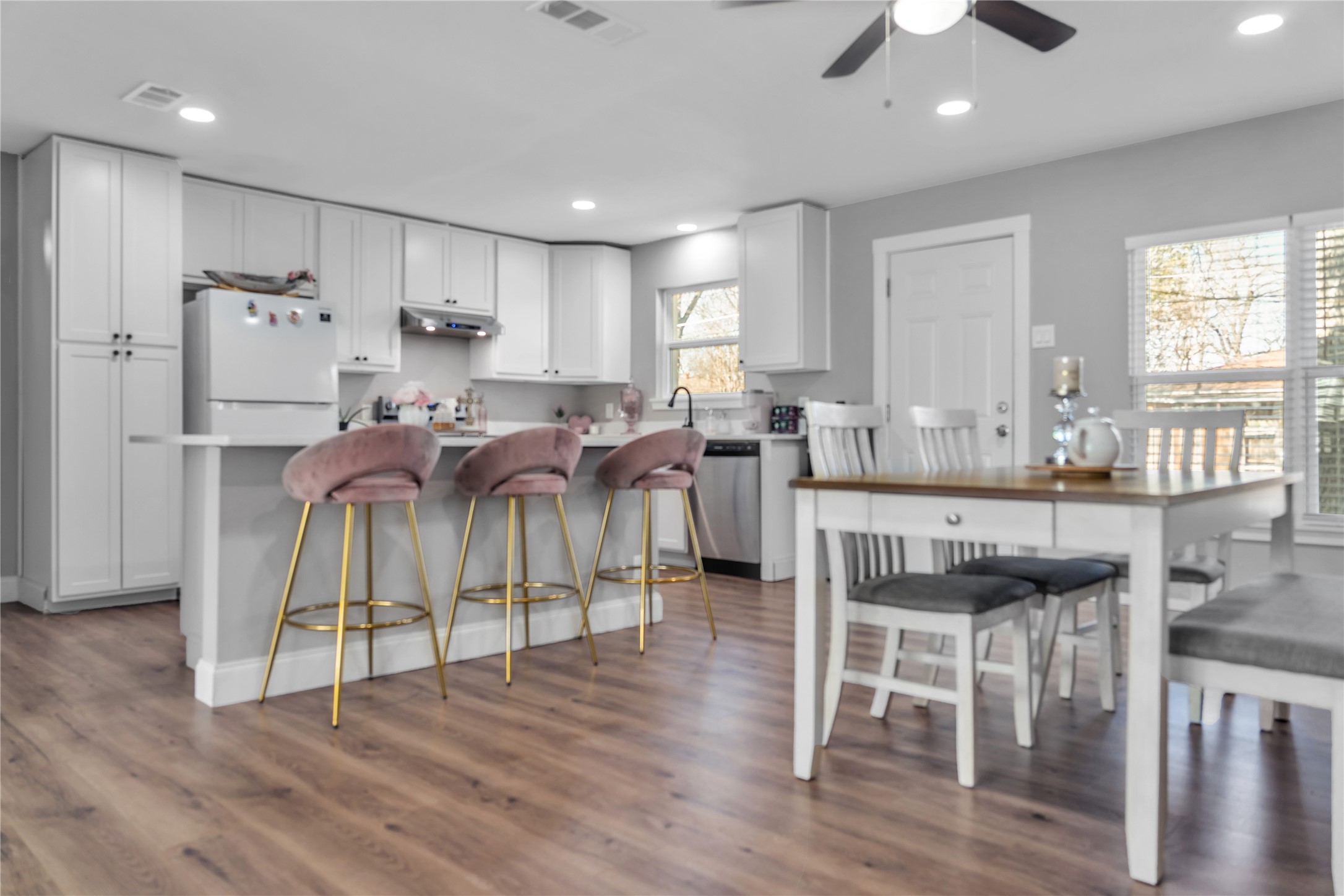 9255 Palisade Drive Dallas TX 75217