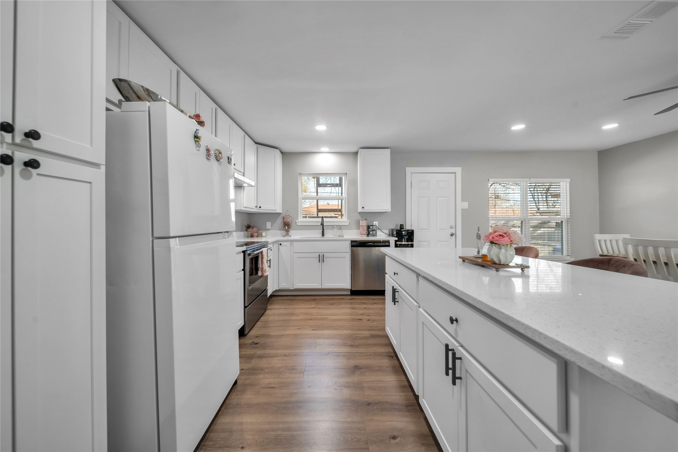 9255 Palisade Drive Dallas TX 75217