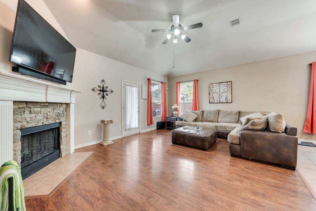 2341 Grand Rapids Drive Fort Worth TX 76177