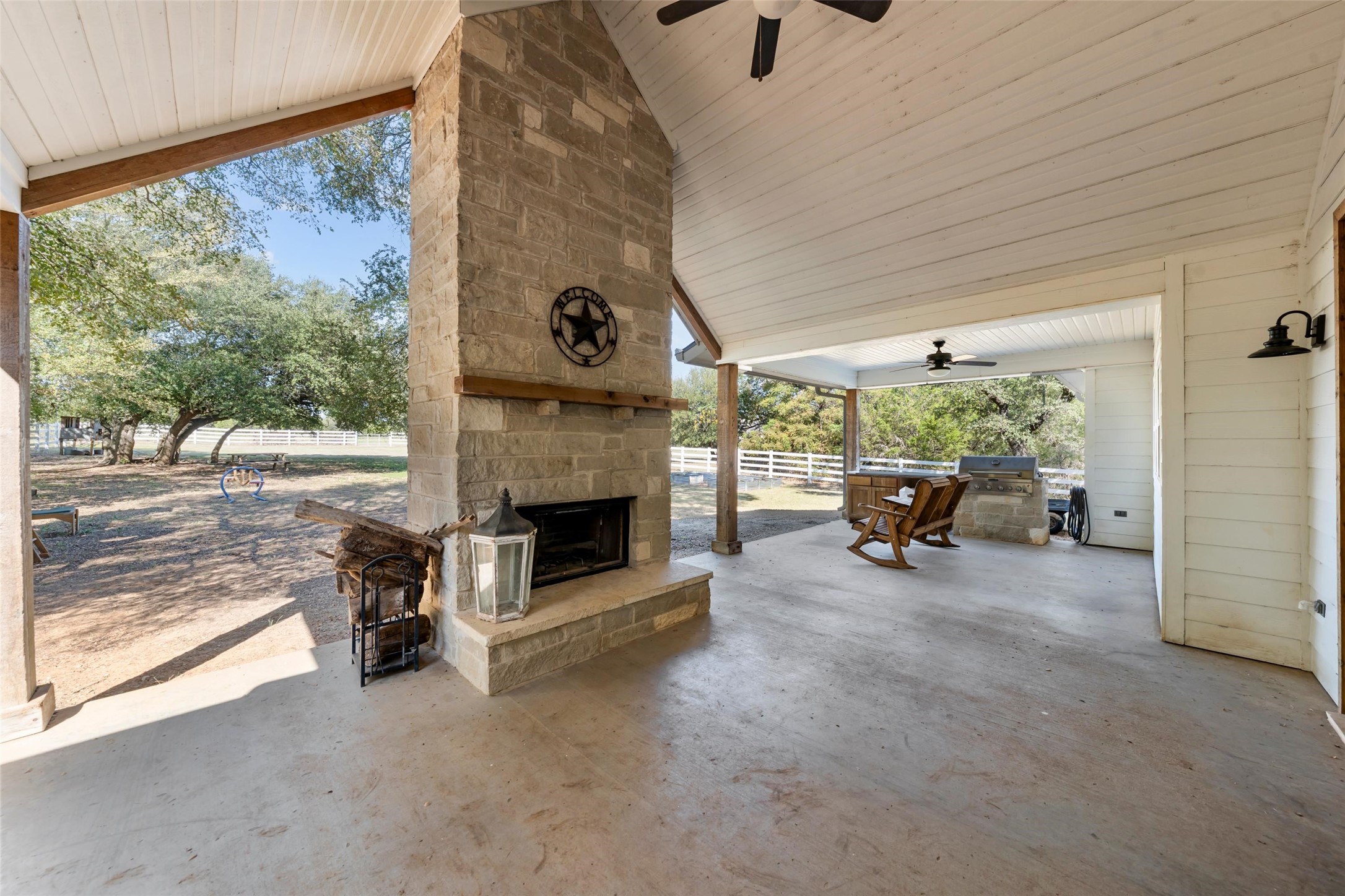 2005 Austin Hines Drive China Spring TX 76633