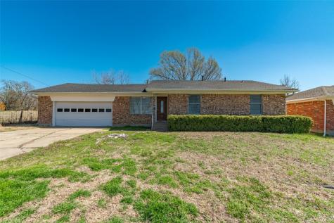 1516 Wolfe City Drive Greenville TX 75401