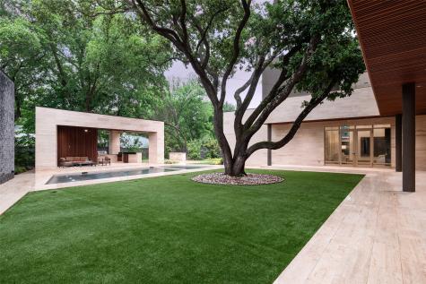10920 Strait Lane Dallas TX 75229