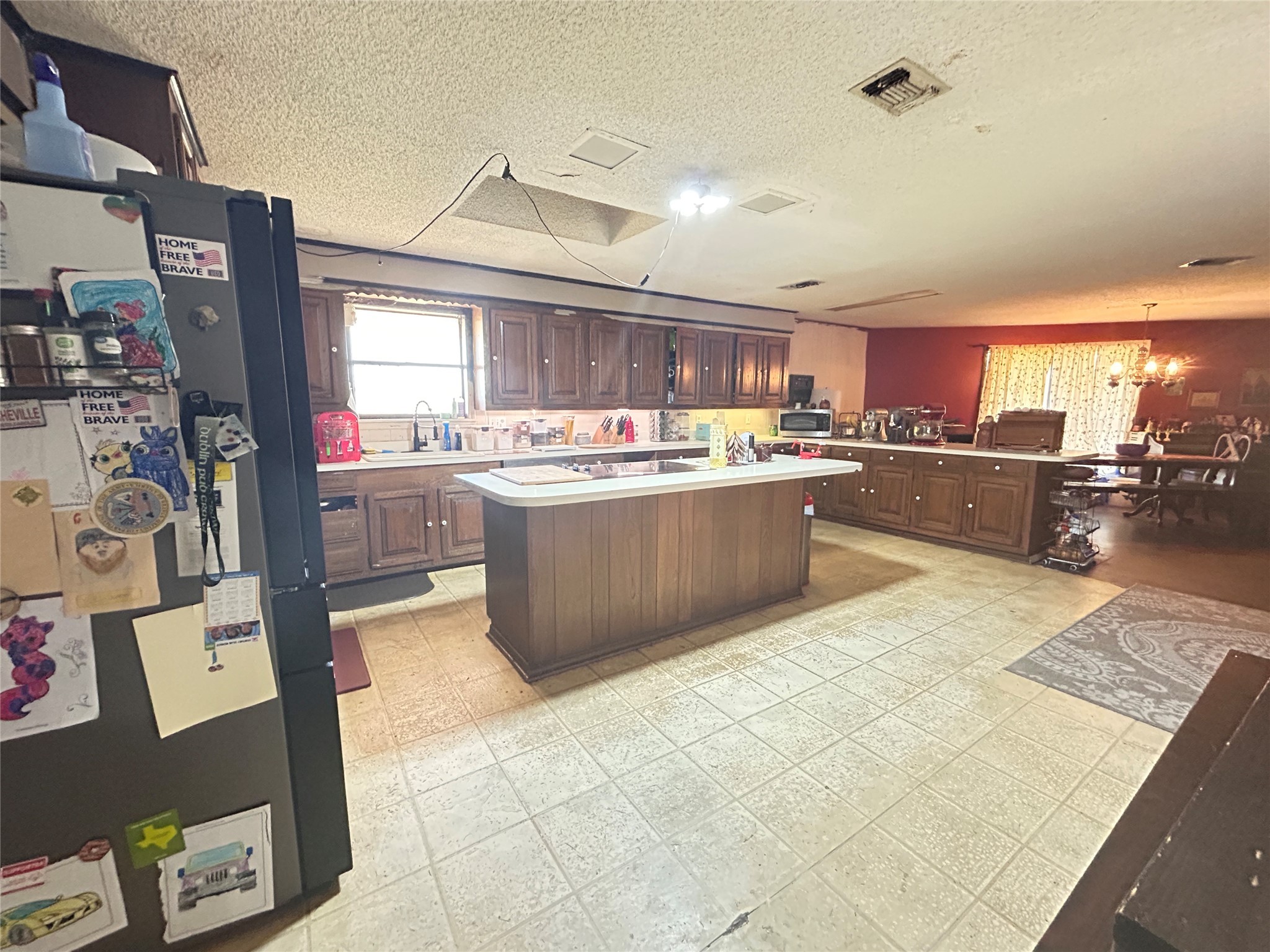 1816 County Road 2386 Pickton TX 75471