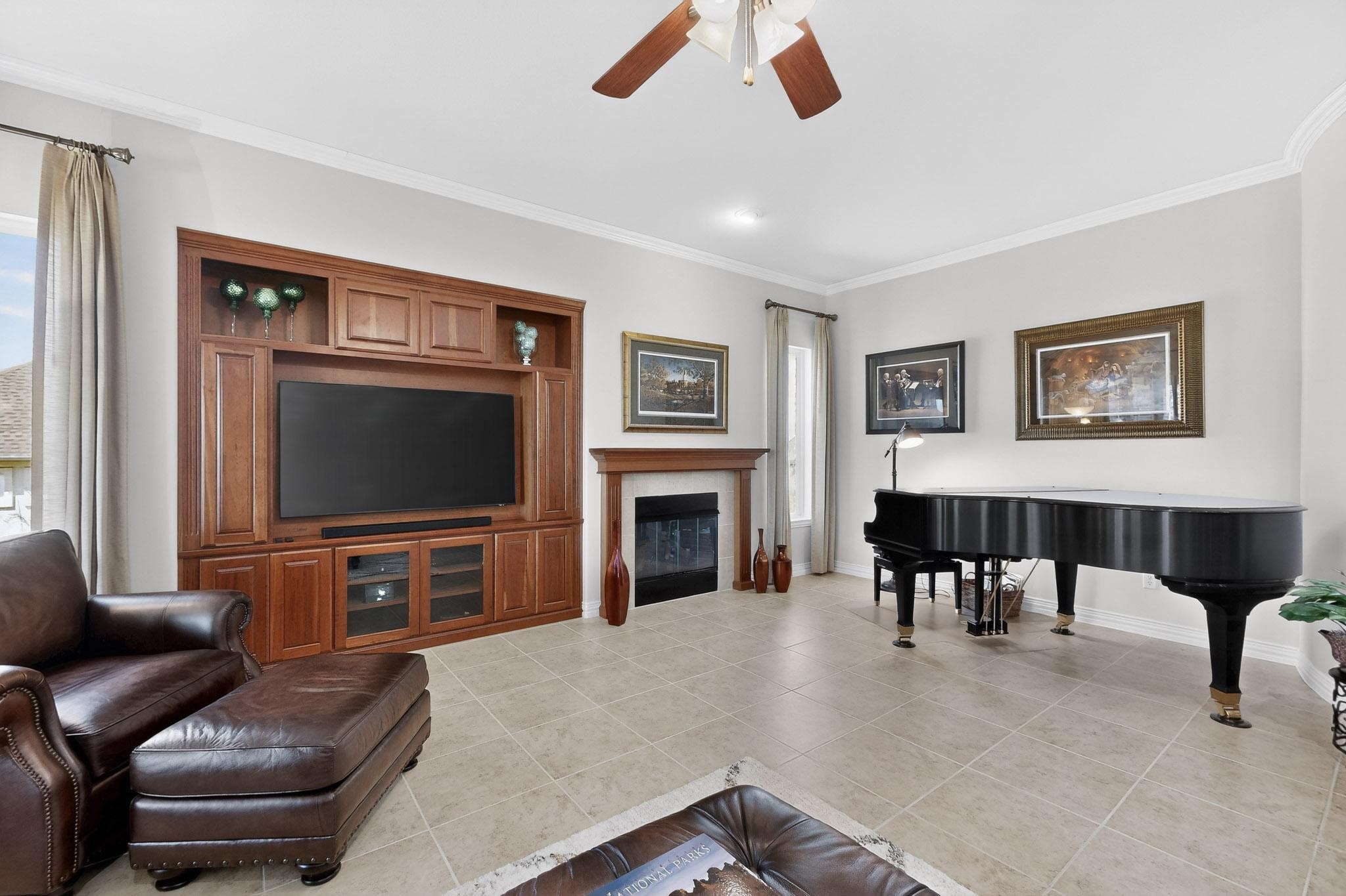 8708 Sarasota Denton TX 76207