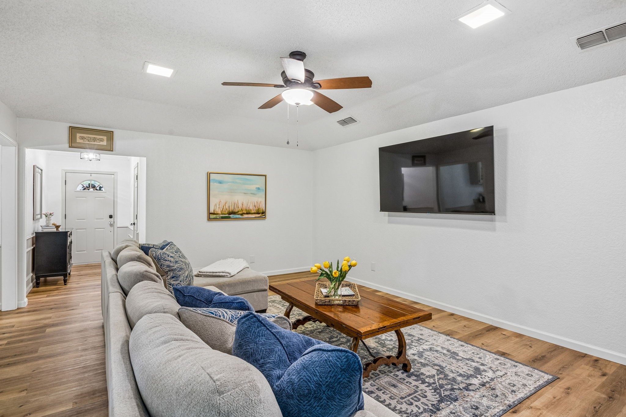232 NE Shady Oaks Drive Burleson TX 76028