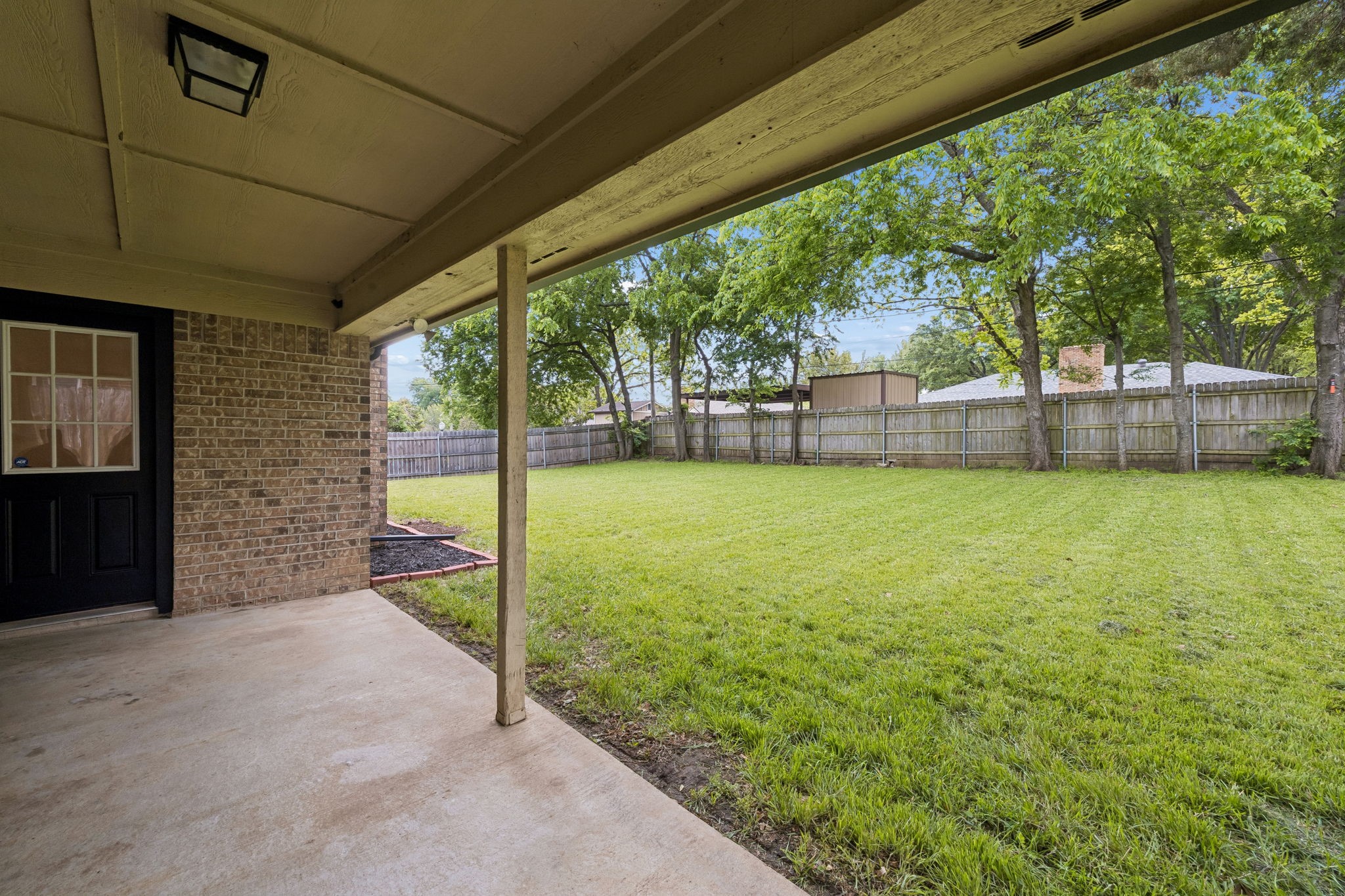 232 NE Shady Oaks Drive Burleson TX 76028