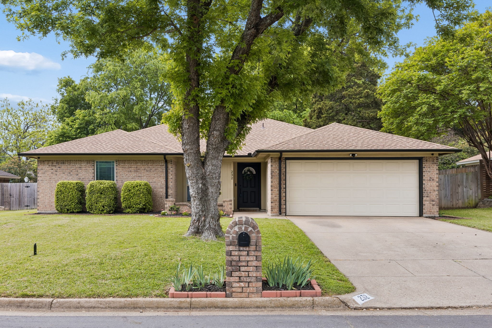 232 NE Shady Oaks Drive Burleson TX 76028
