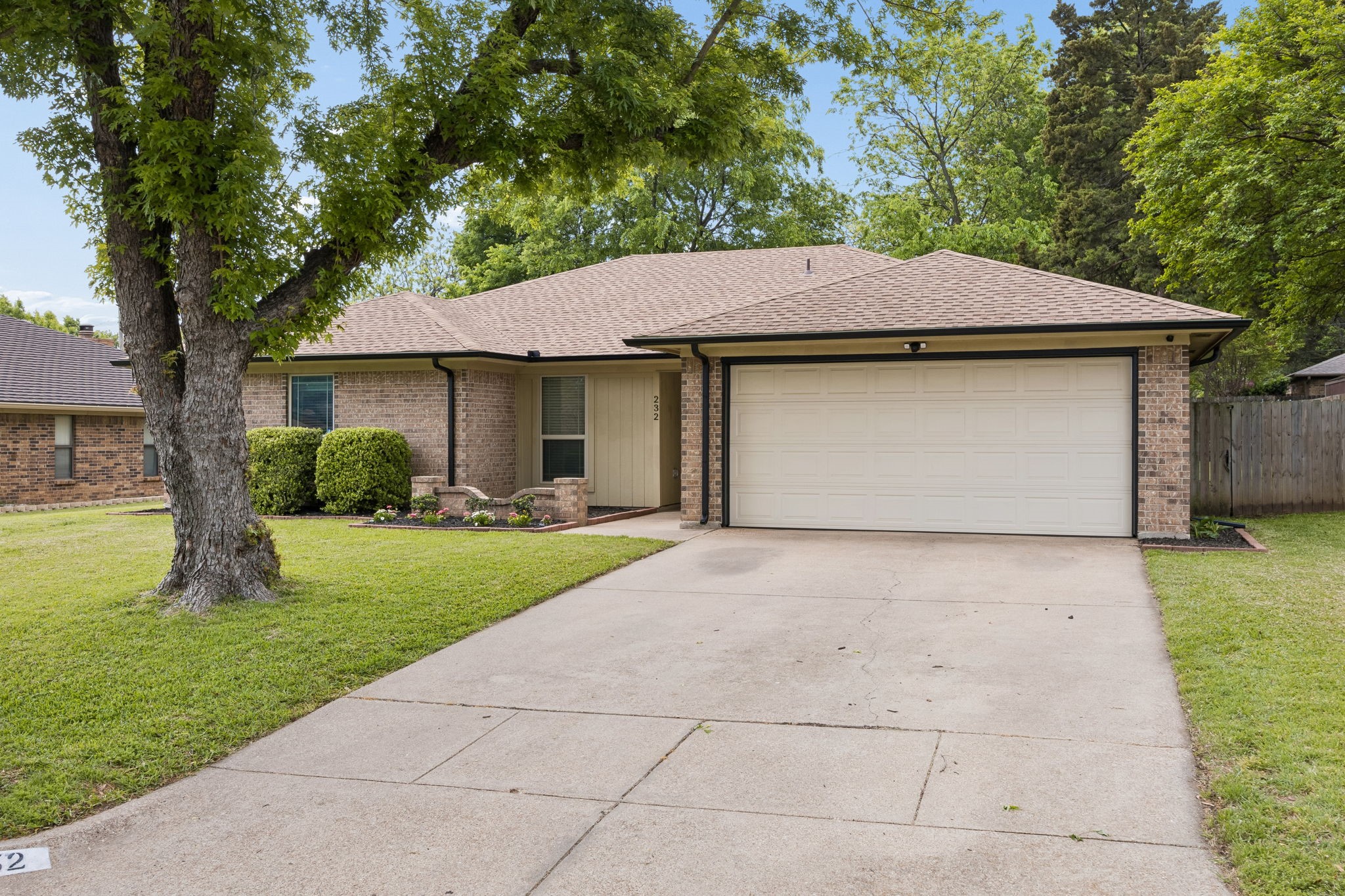 232 NE Shady Oaks Drive Burleson TX 76028