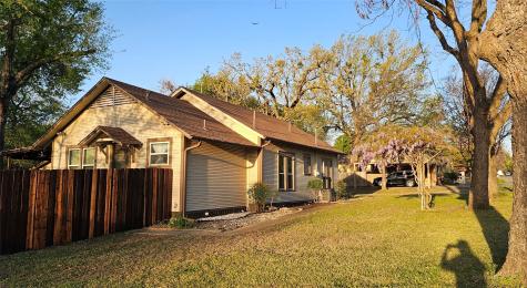 700 S Live Oak Street Canton TX 75103