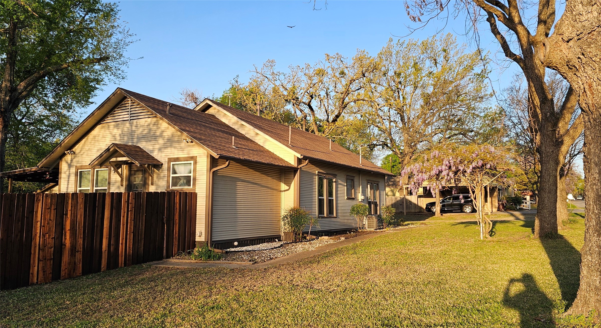 700 S Live Oak Street Canton TX 75103