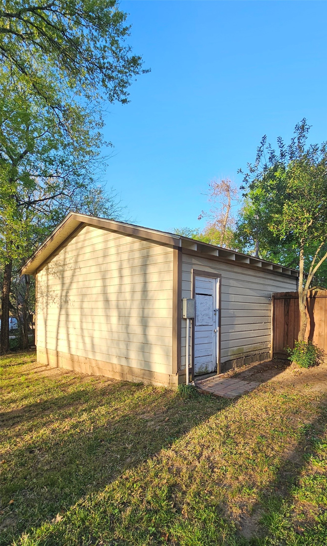 700 S Live Oak Street Canton TX 75103