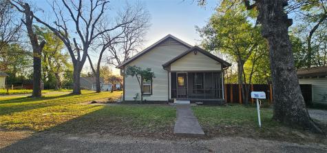 700 S Live Oak Street Canton TX 75103
