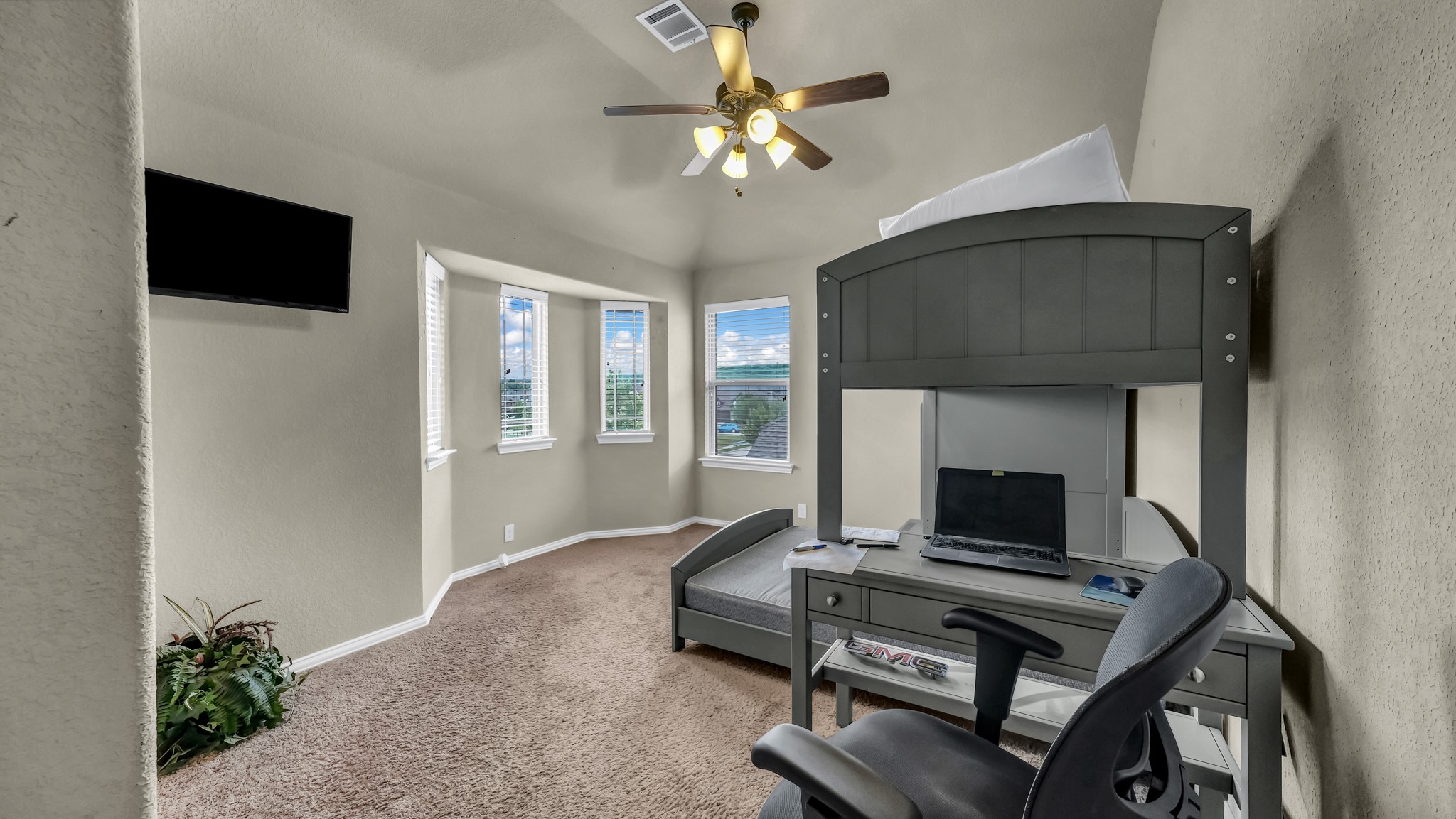 516 Ben Street Crowley TX 76036