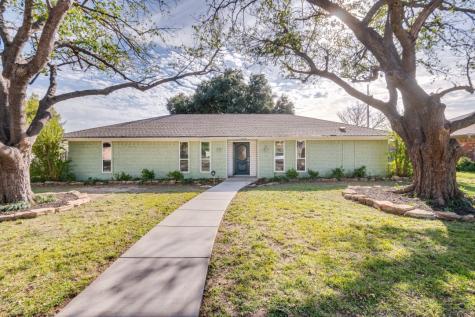 2118 Wellington Drive Grand Prairie TX 75051
