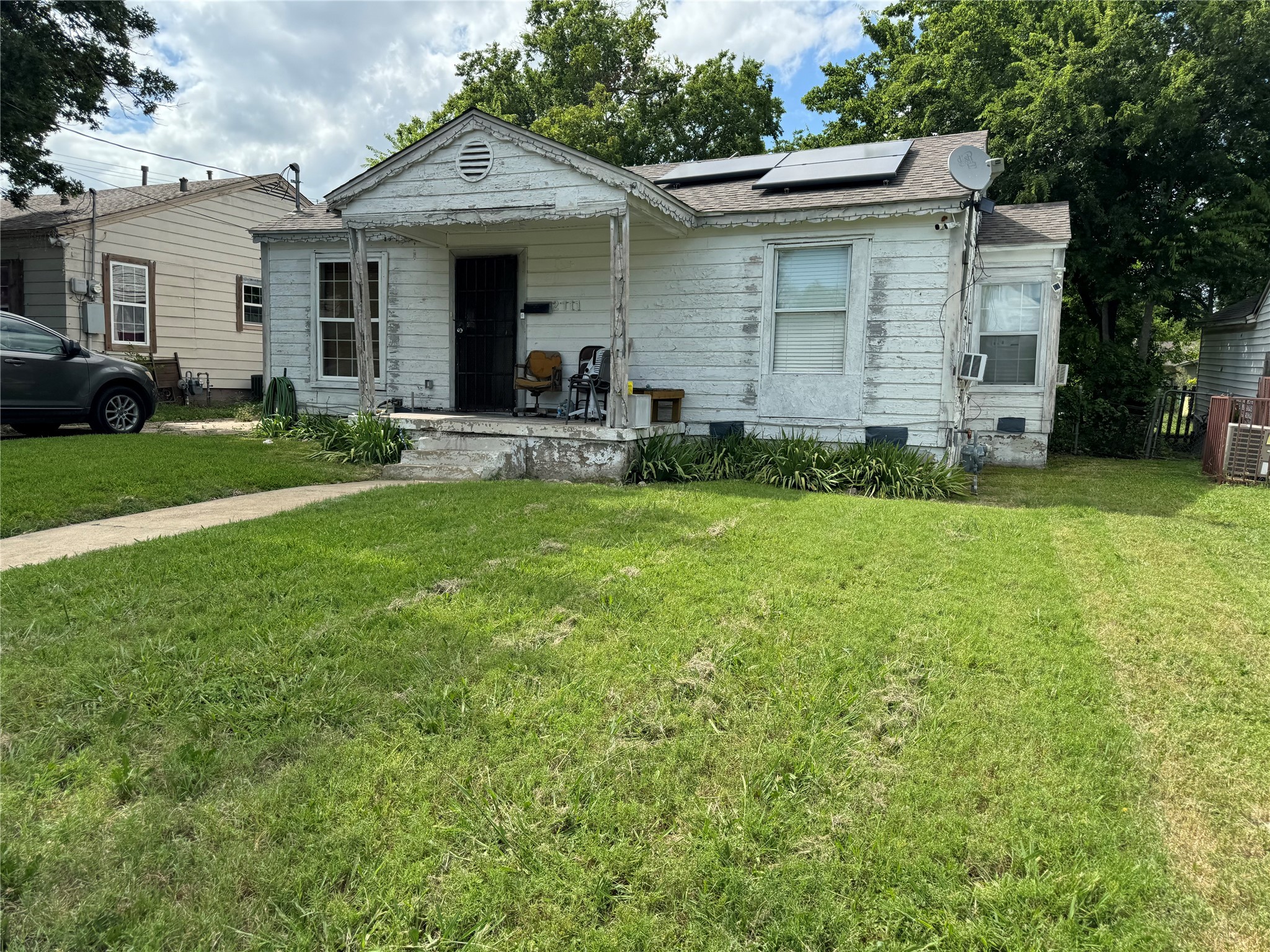 2111 Hudspeth Avenue Dallas TX 75216