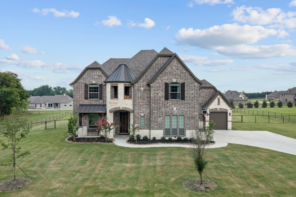 318 Ohanlon Drive Van Alstyne TX 75495