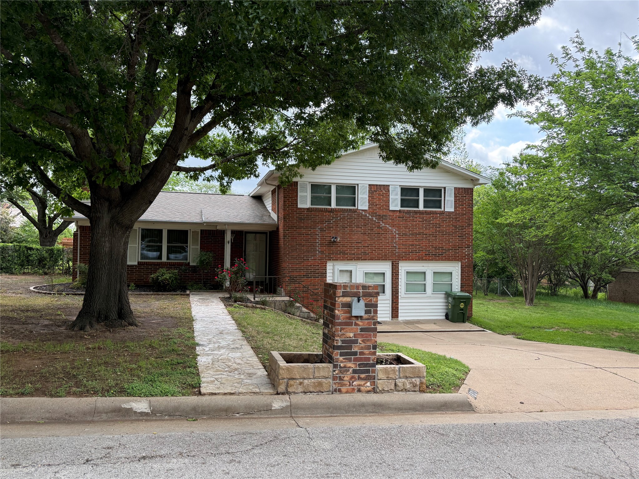 1801 SE 24th Avenue Mineral Wells TX 76067