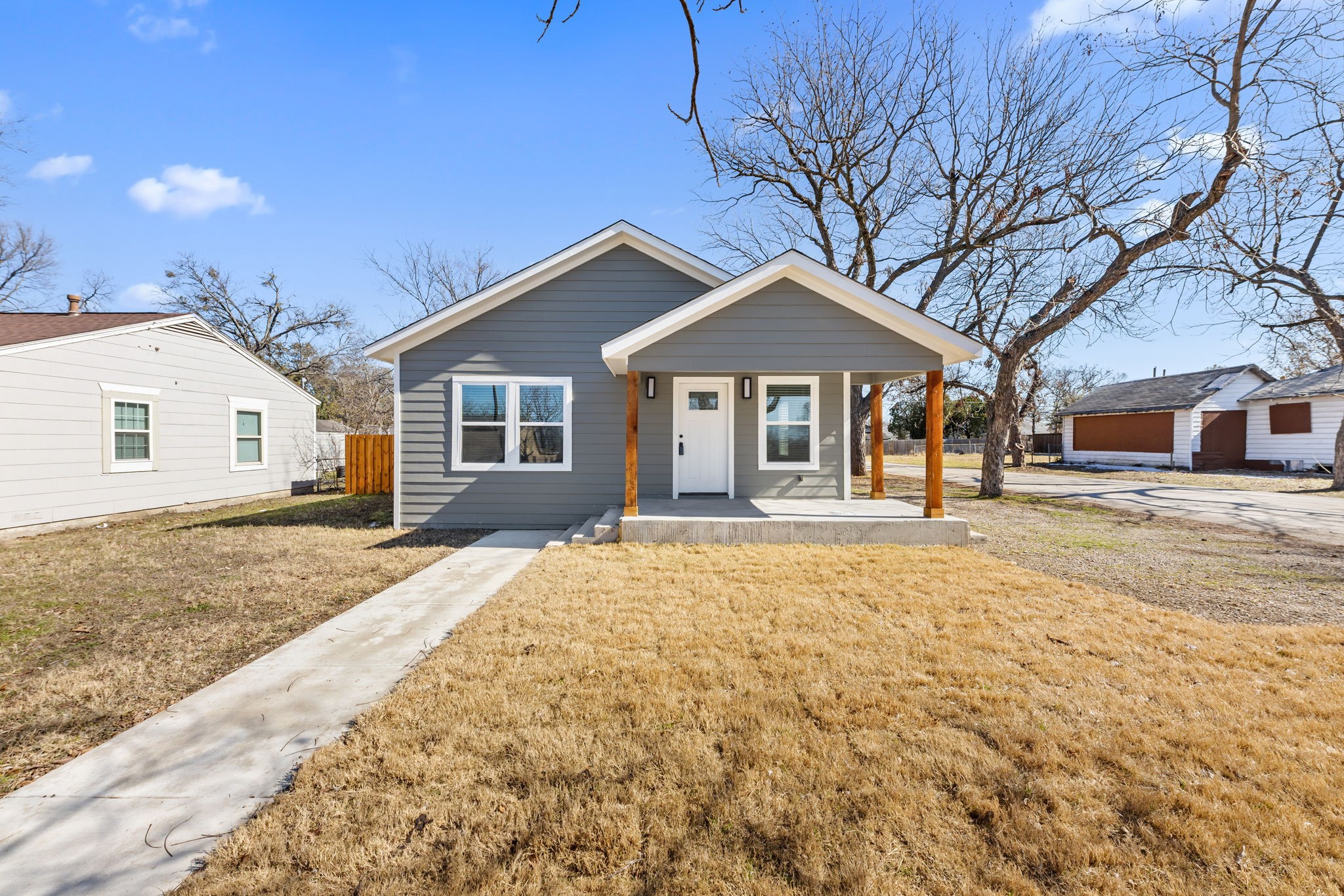 2330 Idaho Avenue Dallas TX 75216